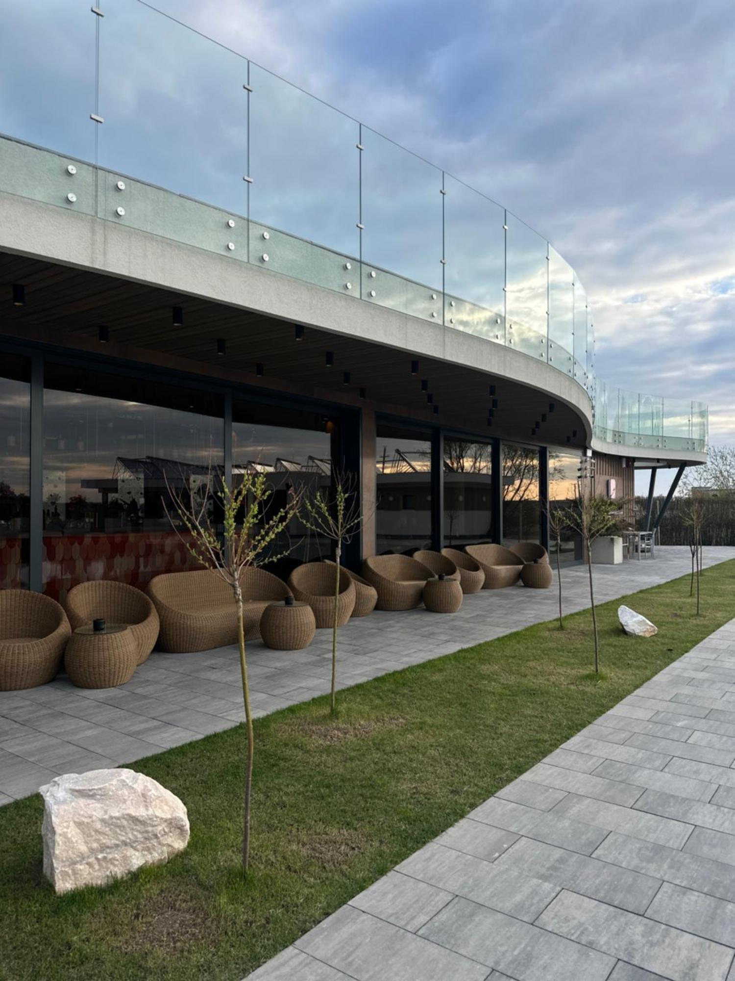 Hotel Romanita Baia Mare Exterior foto